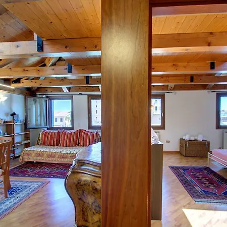 Grandcanal-start Apartman *