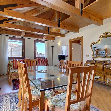 Grandcanal-start Apartman